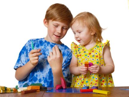 Aprenda a fazer massinha de modelar com Óleos Essenciais puros e leve bem-estar e mais saúde aos seus filhos (além de muita diversão, é claro!)