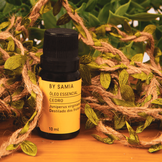 Óleo Essencial de Cedro 10 ml